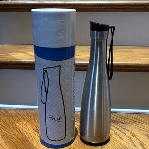 Tyent Drinkware Stainless Steel Insulated Alkaline Water Bottle- 750ml BRAND NEW